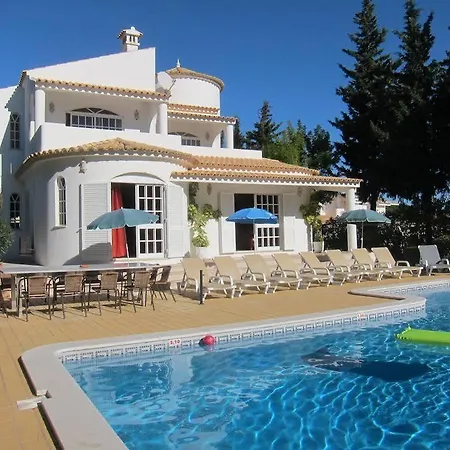 6 Bedroom Private Tenazinha I, With Private Pool 빌라 *