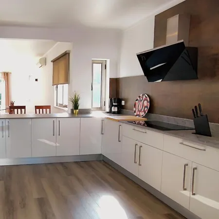 6 Bedroom Private Tenazinha I, With Private Pool Villa Albufeira