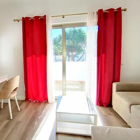 6 Bedroom Private Tenazinha I, With Private Pool Villa *